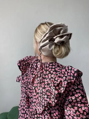 Grey XXL Scrunchie