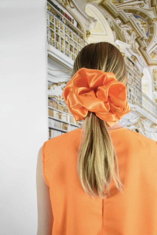 Orange jumbo Scrunchie