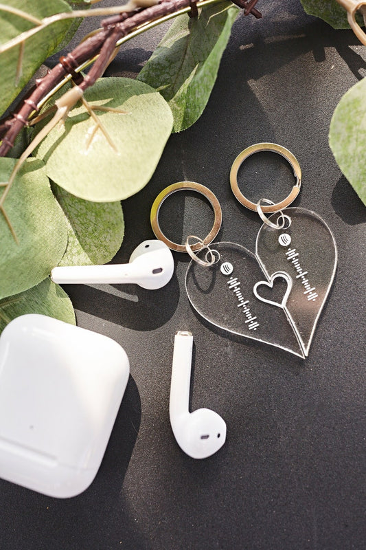 Heart Couple Spotify Keychain