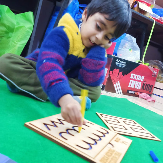 PRE-WRITING TRACING BOARD