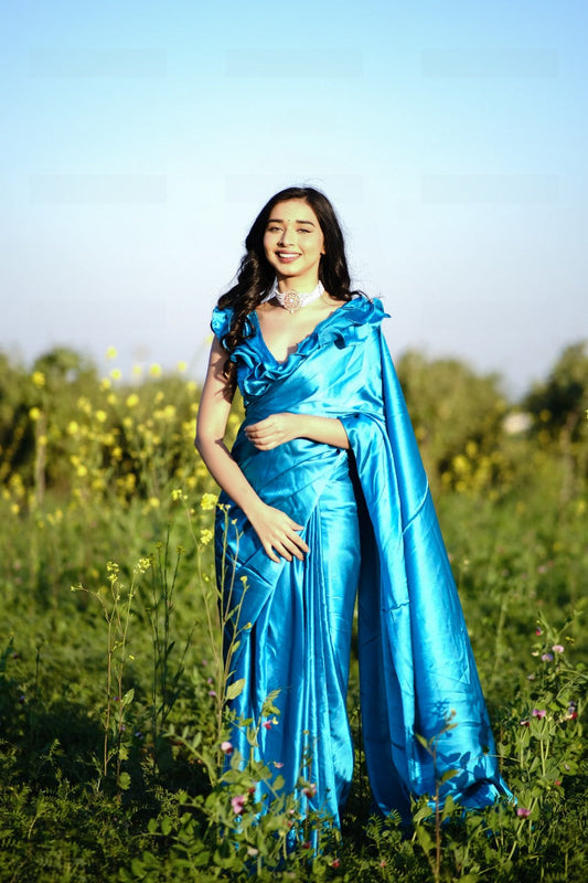 Unstitched Ferozi Satin Saree