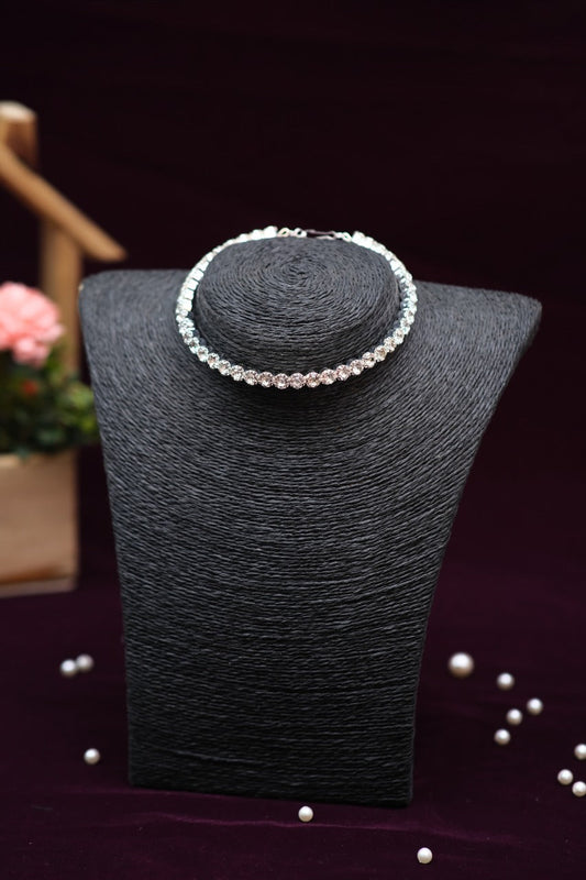 Single layer Silver Choker