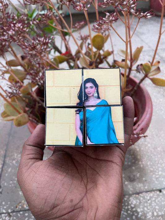 Infinity Photo Cube