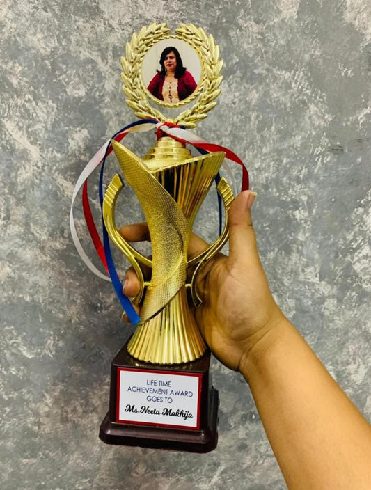 Personalised trophy