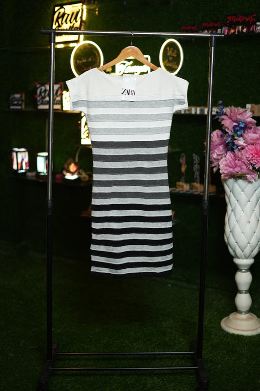Zara Dress 26