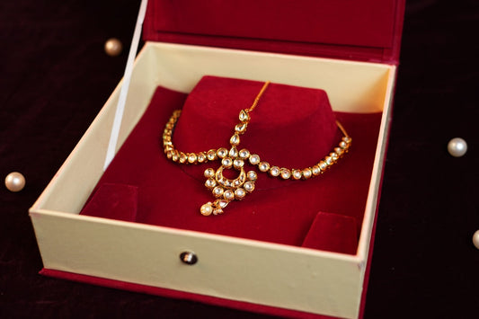 Gold Tone Kundan and Pearls Bridal Matha Patti