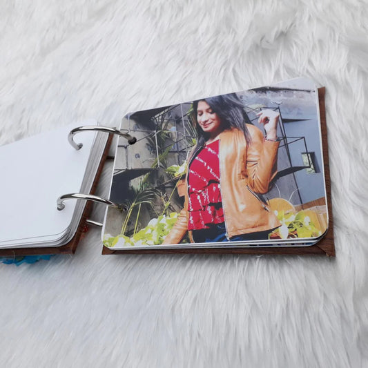 Acrylic Album With metal Rings 1