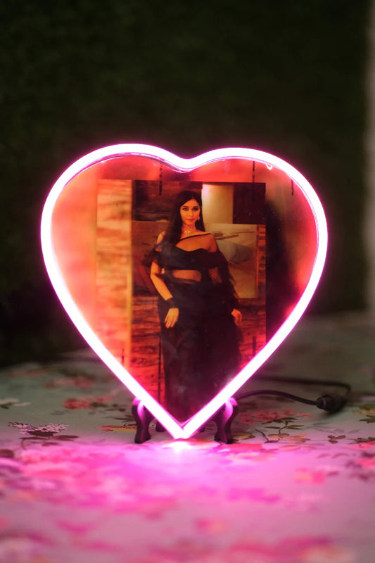 Neon Heart Lamp