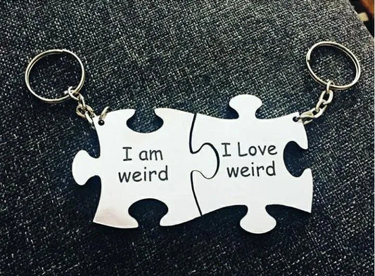 couple puzzle keychain