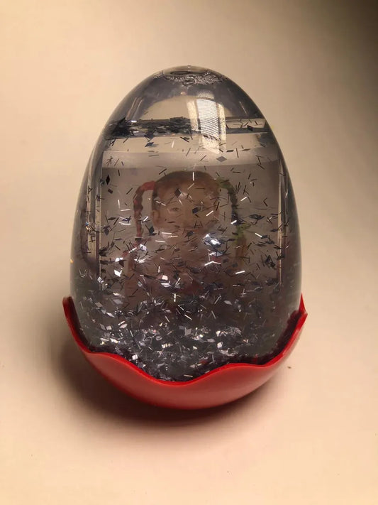 EGG WATER GLOBE