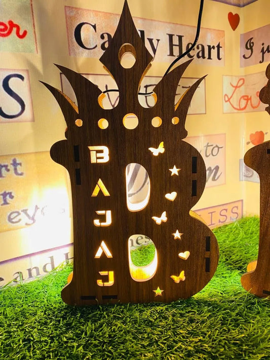 King / Queen Alphabet Lamp