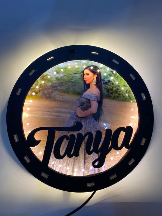 Circle photo with lamp