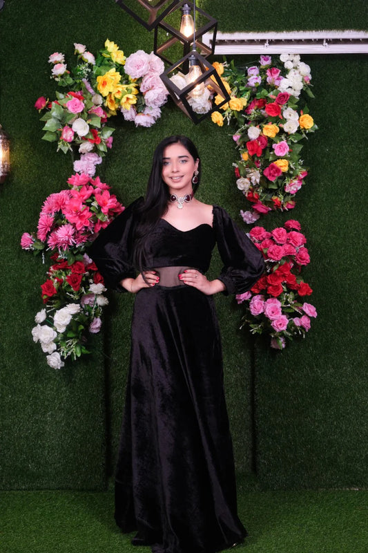Black Velvet Enve Gown