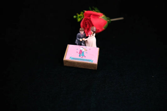 Kiss day Matchbox with Card