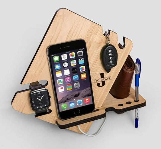 Men's wooden organizer