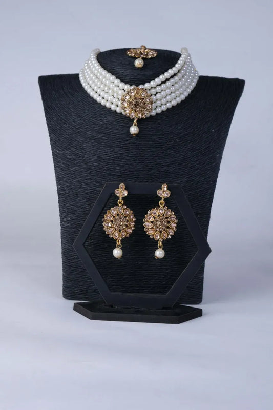 Choker Set 31