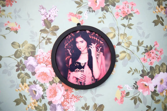 Mini Circle Frame