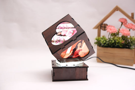 Rotating Cubical Lamp