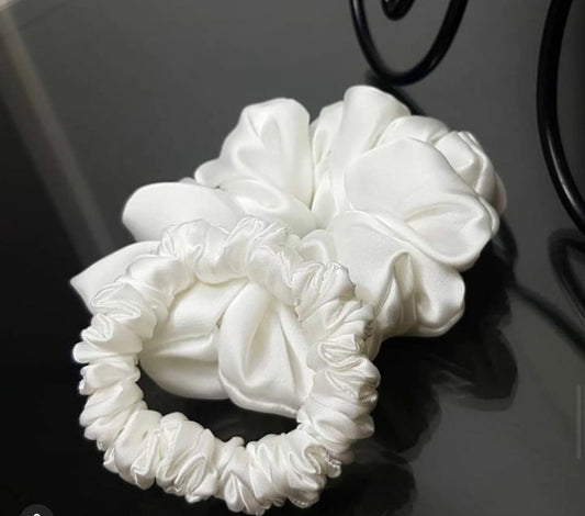 White Satin Skinny Scrunchie With Scrunchie