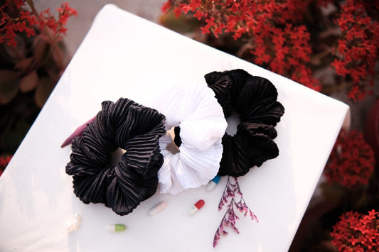 Black and White Pleated Scrunchie