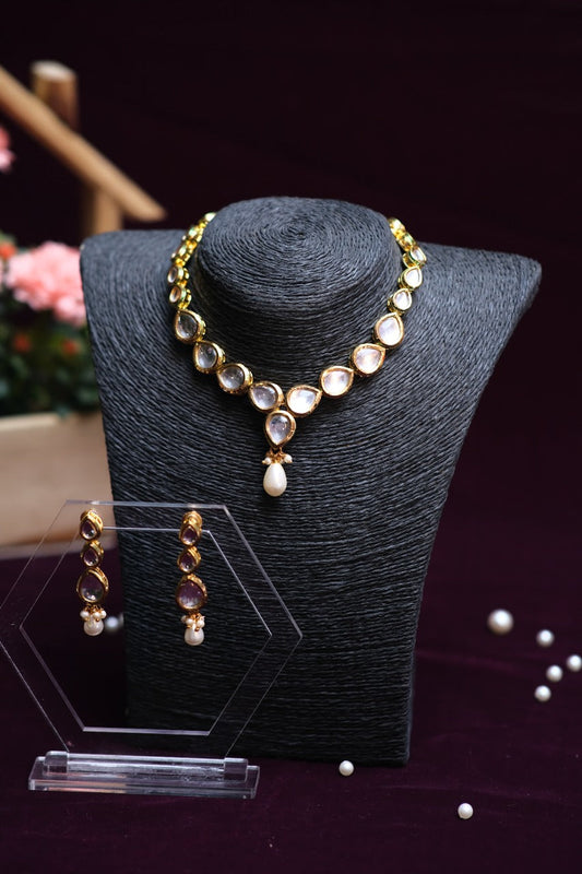 Petals Stone Choker
