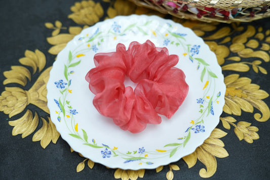 Brick organza scrunchie