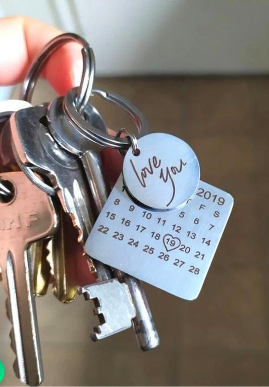 Personalised Couple special Date Calendar Circle Keychain