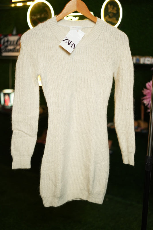 Zara Dress 35