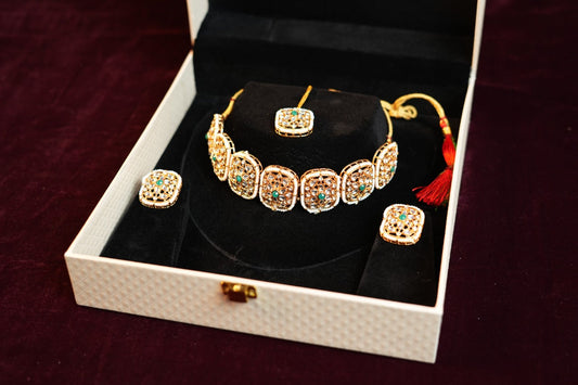 Choker Set 402