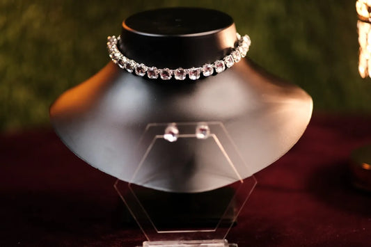 Choker Set 81