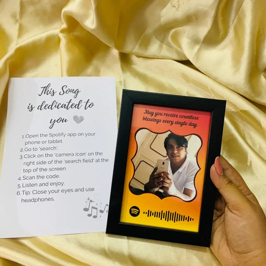 Spotify Frame with Card