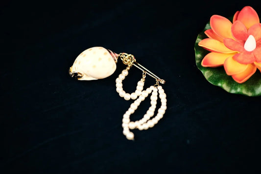 Sea Shell Brooch