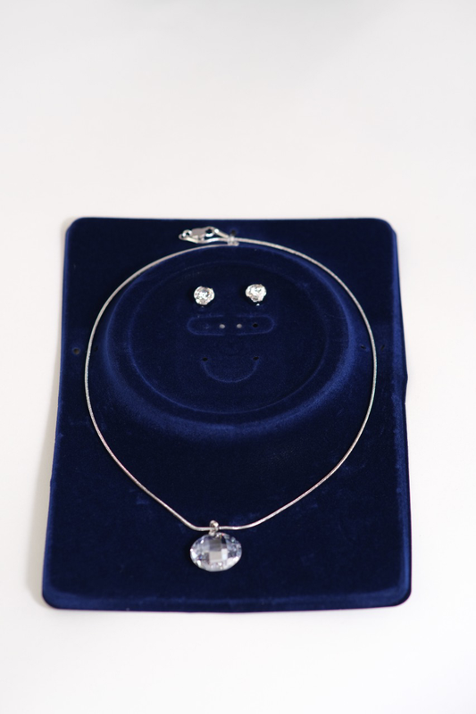 American Diamond  Set 48