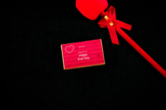 Kiss day Card Matchbox