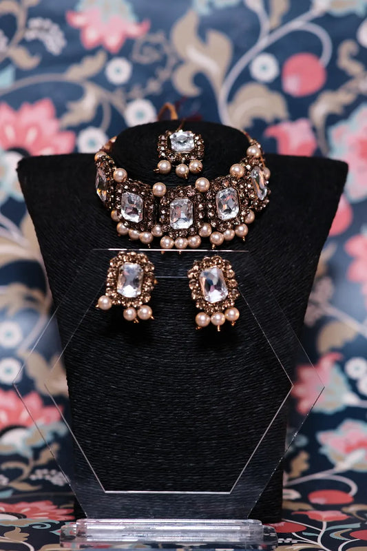 Choker Set 79