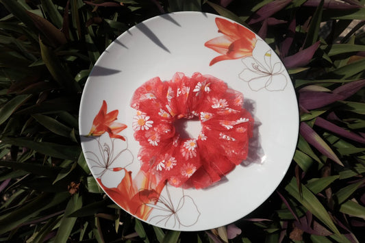 Daisy Red Scrunchie
