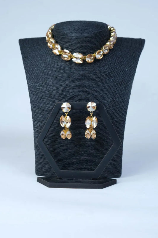 Choker Set 41