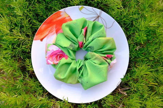 Parrot Scrunchie