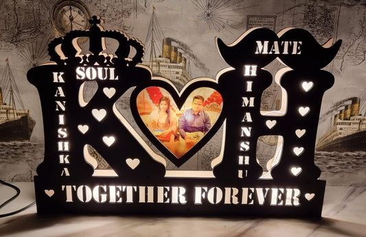 Couple Frame 501
