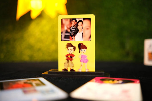 Hum Tum Table top cum Magnet