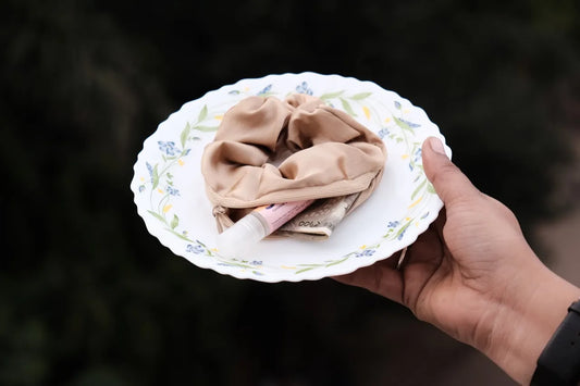 Rose Satin Wallet Scrunchies