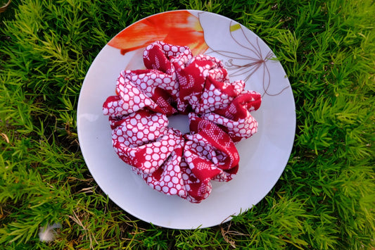 Honeycomb Scrunchie