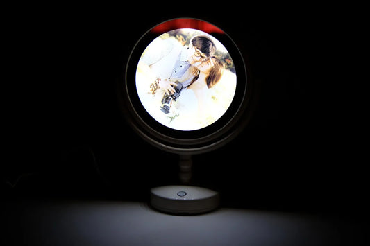 Makeup magic mirror
